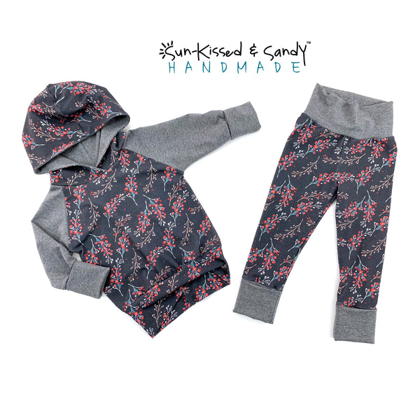 Mistletoe Grow With Me Outfit (Joggers + Hoodie)